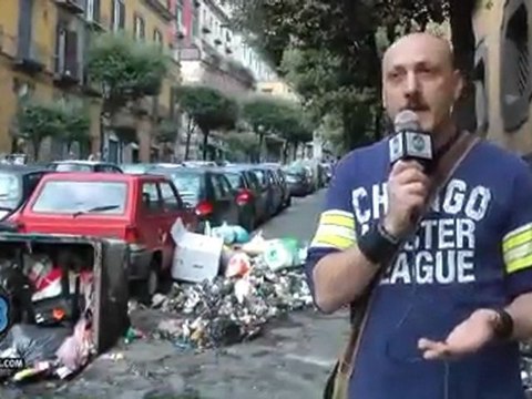 Napoli emergenza rifiuti 23 Ottobre 2010