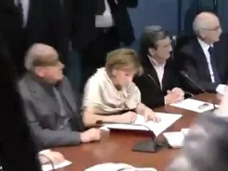 Silvio Berlusconi arrivo Prefettura di Napoli