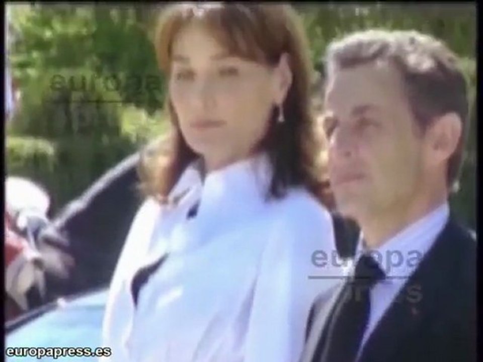 Carla Bruni está cansada del embarazo