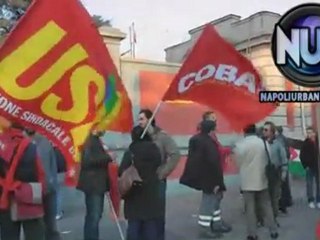 Napoli presidio contro la guerra in Libia