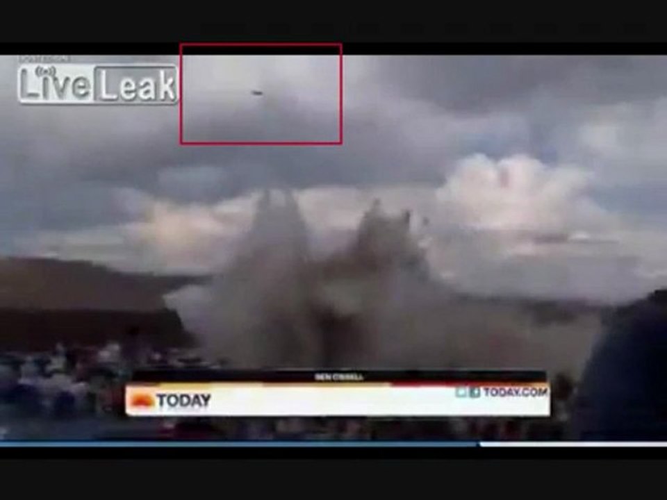 possible ufo . reno air crash .09.2011