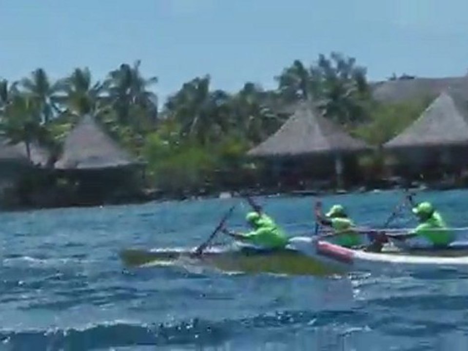 Le Team OVERSTIM.s dans le lagon, sur le retour