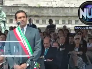 Video herunterladen: Sindaco Luigi De Magistris - Primo discorso ufficiale Festa Repubblica