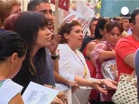 Greek minister accuses markets of 'blackmail'