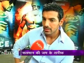 जॉन का सल्लू की तरफ दोस्ती का हाथ