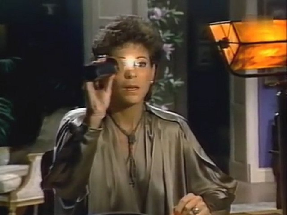 Santa.Barbara.227.FR.VHSRip.XviD-MRTeam.[tvu.org.ru]