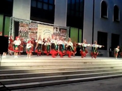 VI° International Song and Dance Festival Le spiagge d'Italia 2011 /Folklore group Verbychenka - Ukraine/