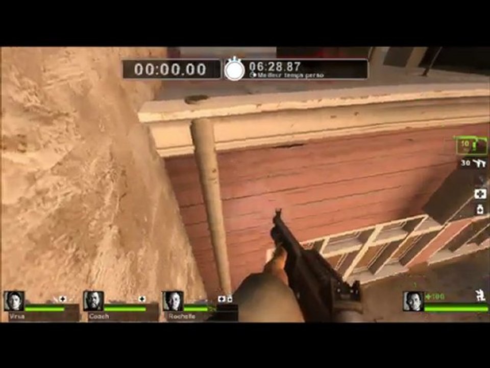 [Vidéo bug] sur left 4 dead 2 , le boitier et le toit en survie