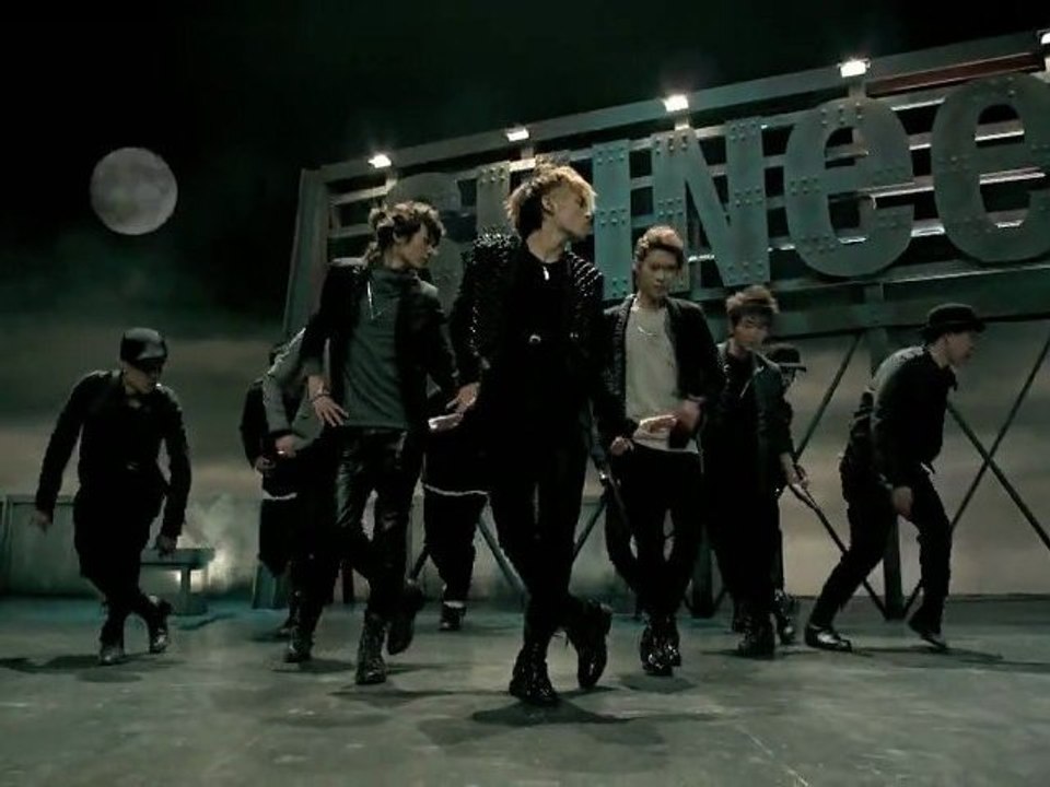 SHINee-Ring Ring Dong