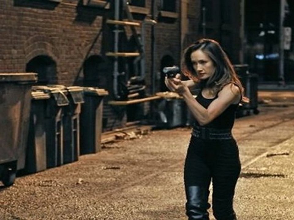 Nikita season 2 Episode 1 Game Change