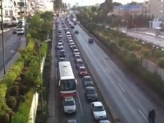 Μπλοκαρισμένοι οι δρόμοι της Αθήνας