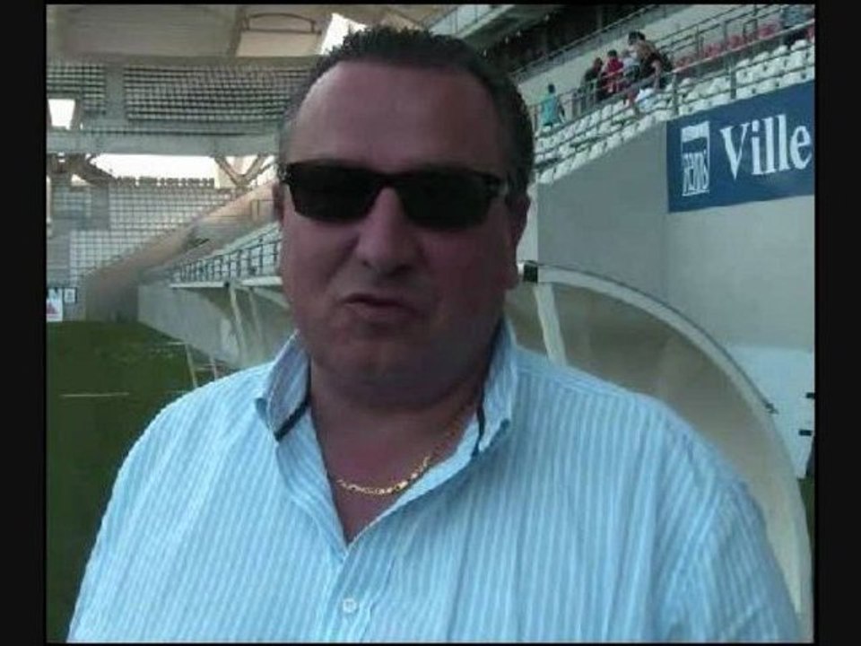 11 REIMS : Caillot   sur FB Champagne