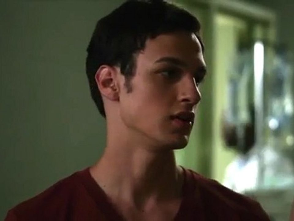 The Lying Game Official Promo for s01e07 "Lie Triangle"