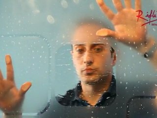 Pose d'un film adhesif vitrage Reflectiv