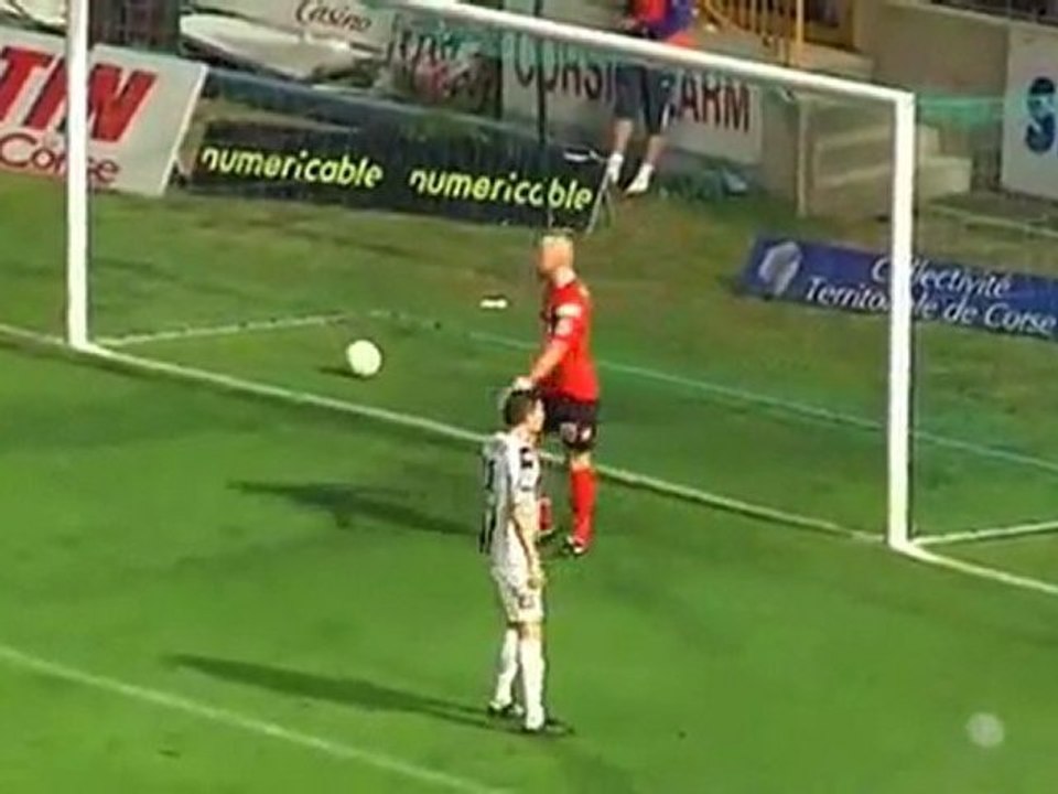 L2 / 2011-12 -  Bastia 3-1 Angers : Le résumé