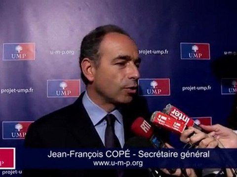 UMP - Les allusions à notre proposition de serment d'allégeance sont choquantes