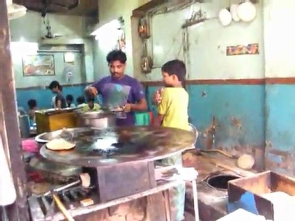 INDE OLD DEHLI garçons esclaves 06 07 2010 2