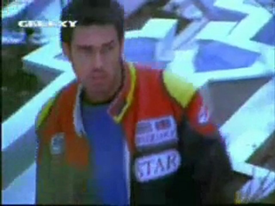 Sibel Can - Kanasın ( Söz & Müzik ; Serdar Ortaç ) ( Klip )