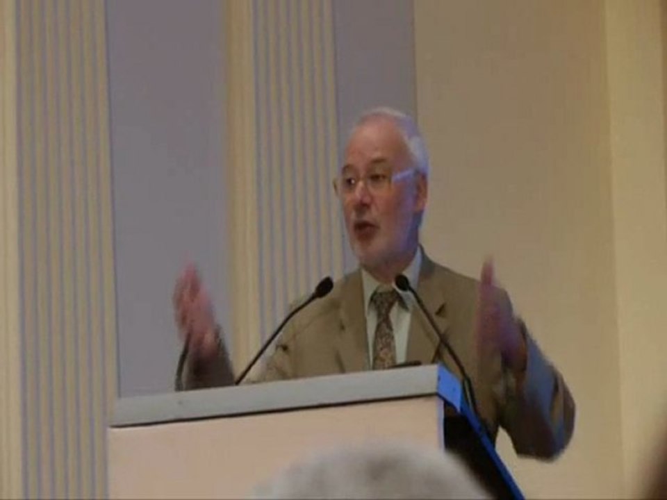 Claudy Lebreton, Président de l'ADF « L’accord cadre signé avec les fédérations : des propositions concrètes pour l’accompagnement des familles de France »