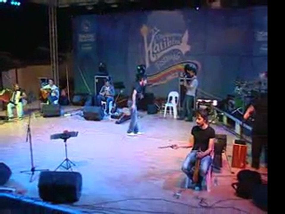 Karmate - Ayna ayna ellere