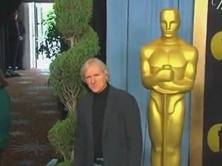 Bennett clarifies 9/11 remarks, "Avatar" world to come to Disney