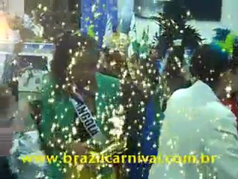 Samba Dancing at Miss Universe 2011 in Brazil: Samba ...