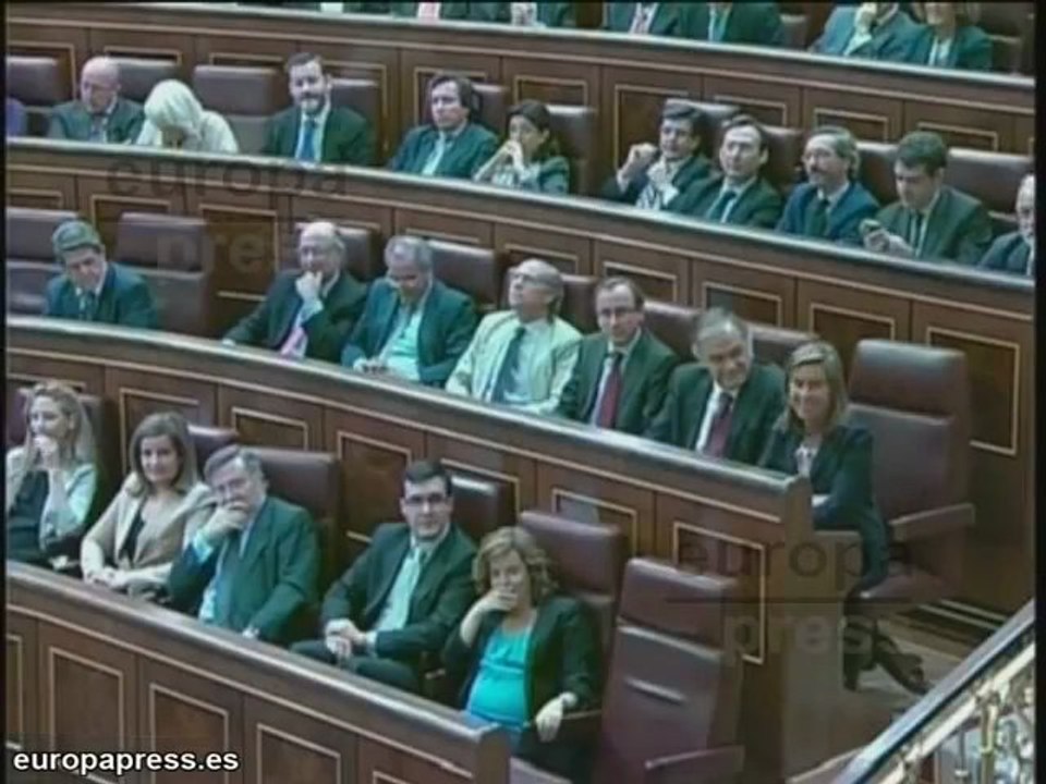 Congreso despide a Bono aprobando Impuesto Patrimonio