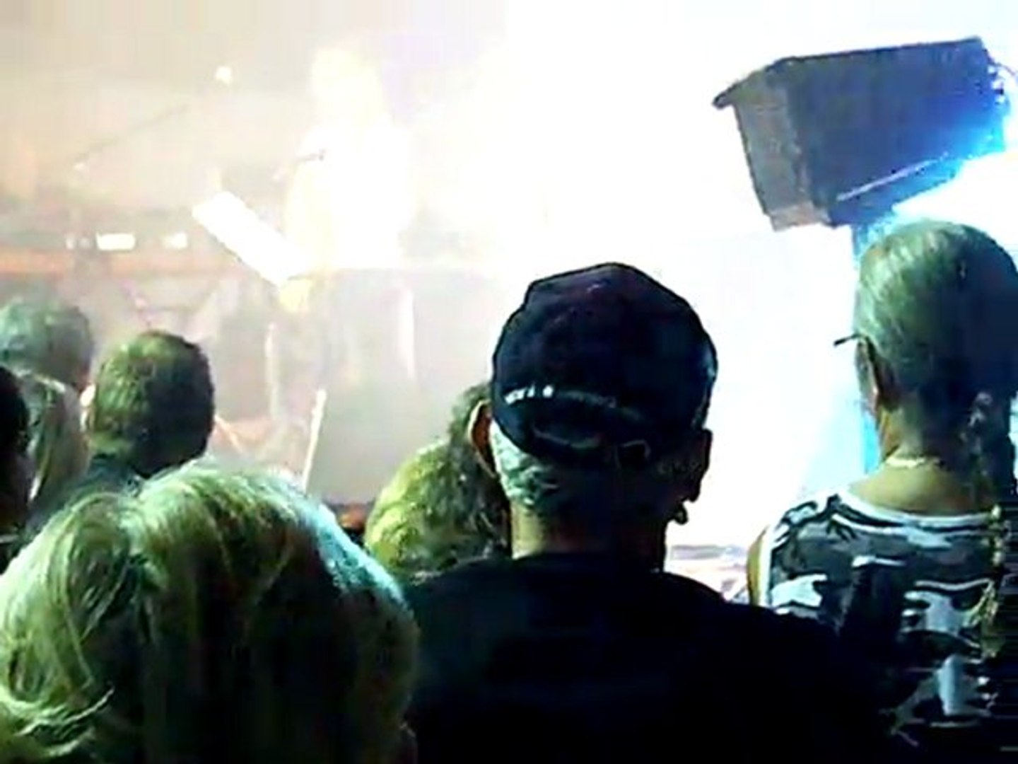 ⁣concert burn the rubber à Couches 2011