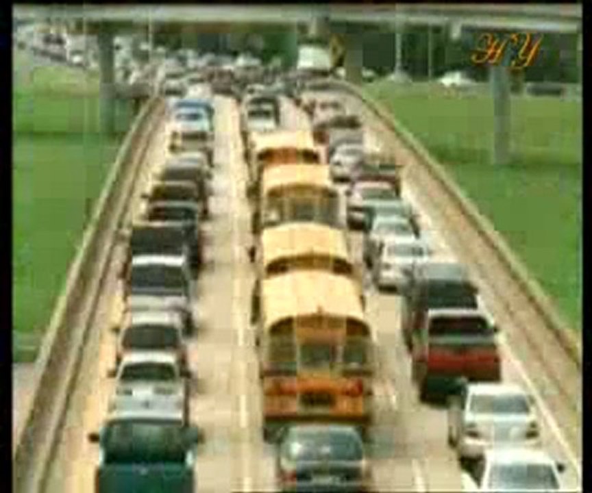 Dünyanın üç ayrı bölgesinde yere batma