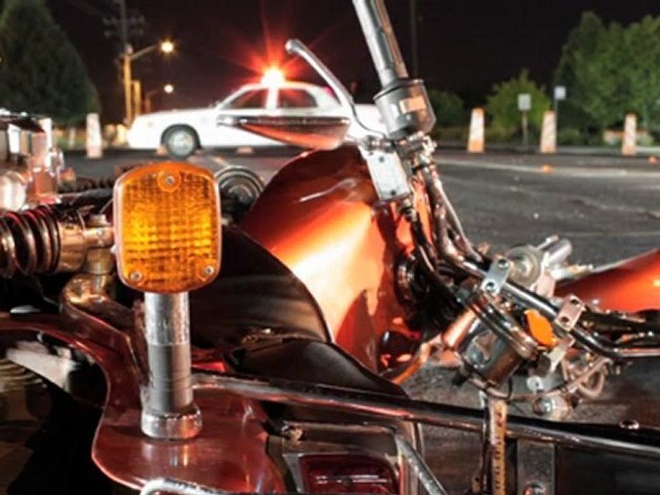 If I was lane splitting, am I automatically at fault?