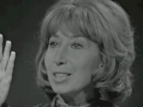 Cora Vaucaire raconte La Complainte de la Butte