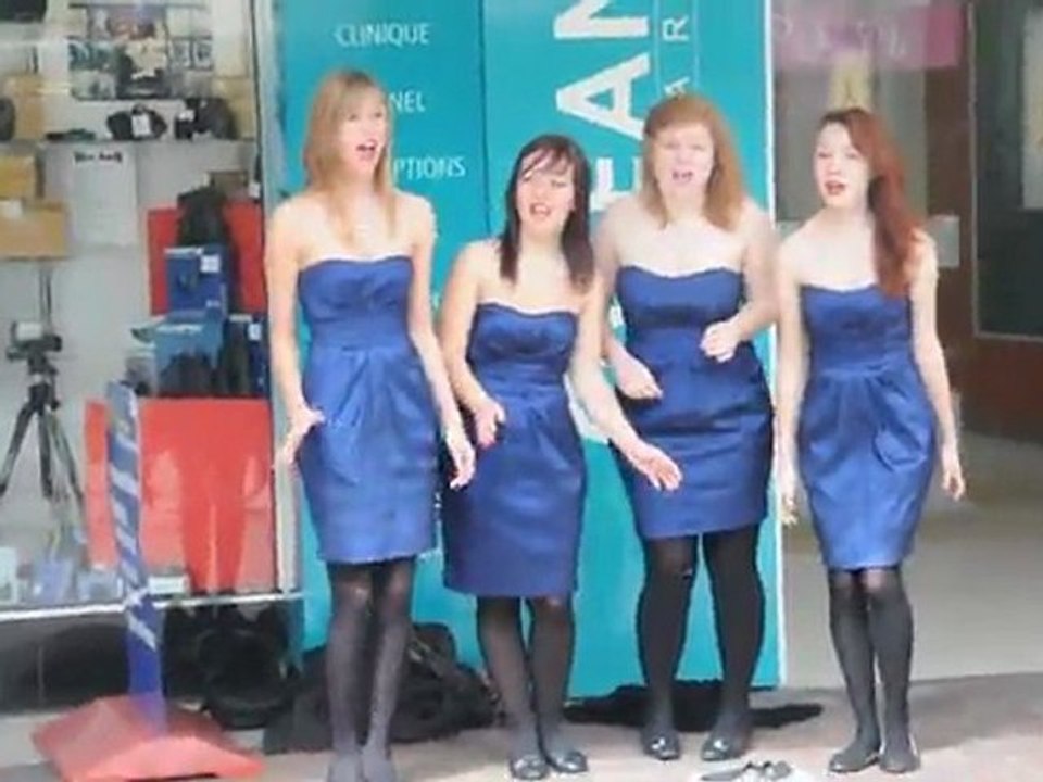 Singing's NZ girls