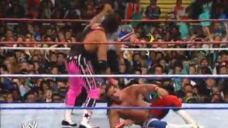 011. The British Bulldog vs. Bret Hart (SummerSlam 1992 WWF Intercontinental Championship)
