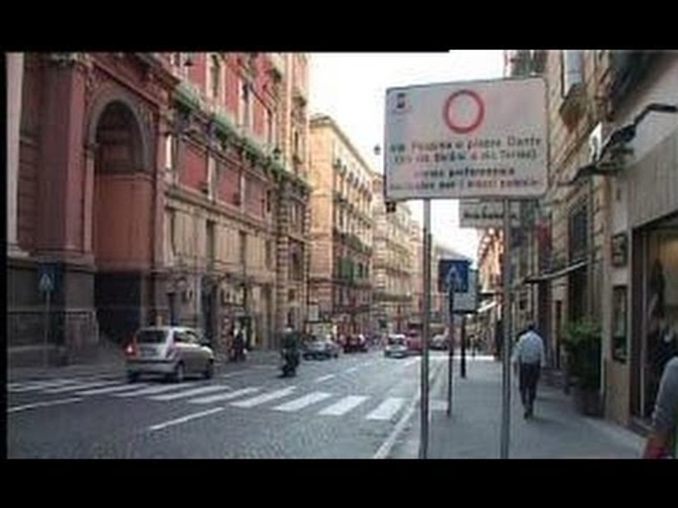 Napoli - Al via la ZTL senza ingorgo