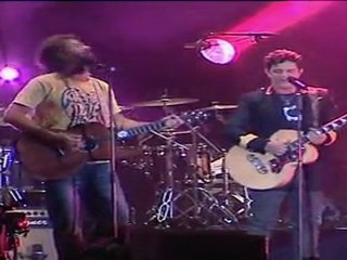 Alejandro Sanz última un disco solidario