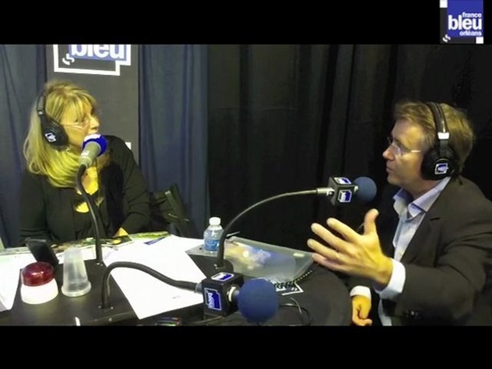 Evelyne Adam & Serge GROUARD, maire d'Orléans - France Bleu Orléans au Festival de Loire 2011
