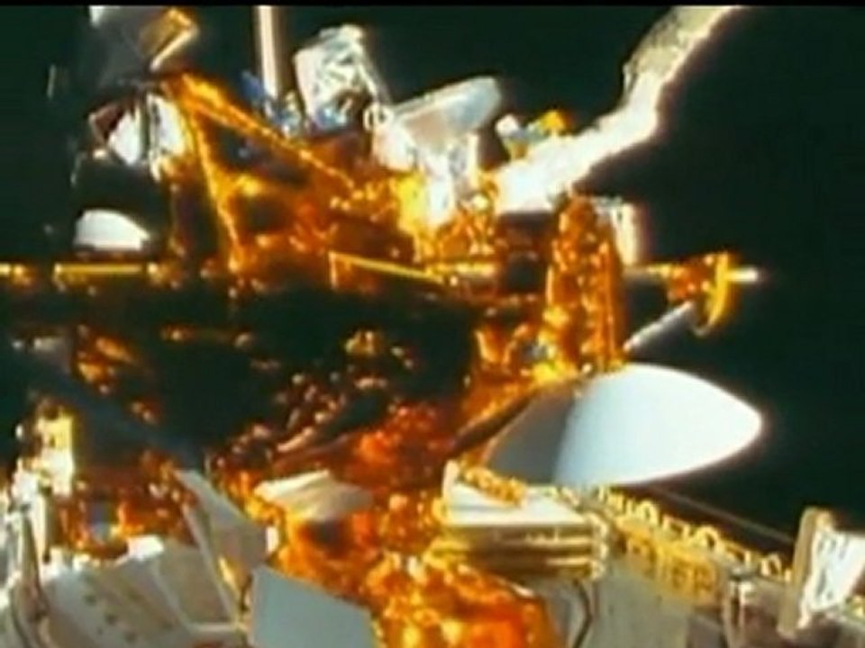 Huge Nasa satellite heading for Earth