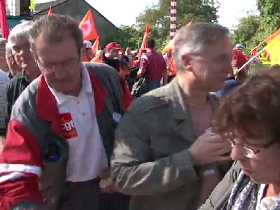 Manifestation des ouvriers de l'usine Arcelor-M...