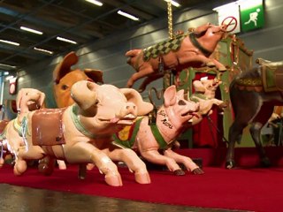 Art forain: la fabuleuse collection du couple Marchal