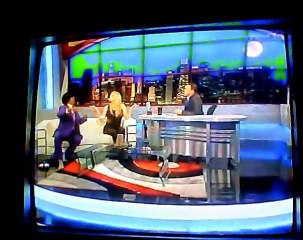 Sunny en Esta Noche Tu Night Parte 1