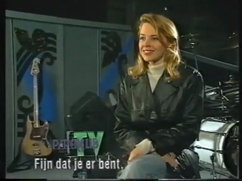 Kylie Minogue The Delinquents interview 4 - belgium tv 1989