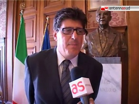 TG 23.09.11 A Bari lampioni intelligenti per centrare l'obiettivo smart city