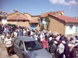 HACI HATİCE TEKEŞ ANNE CENAZE GÖRÜNTÜLERİ 2011/7