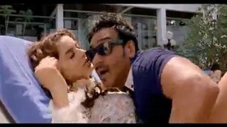 Checkout how Ajay Devgn teaches self defence to Kangna