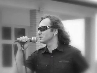 KAWAŁKI SZKŁA - pieces of glass