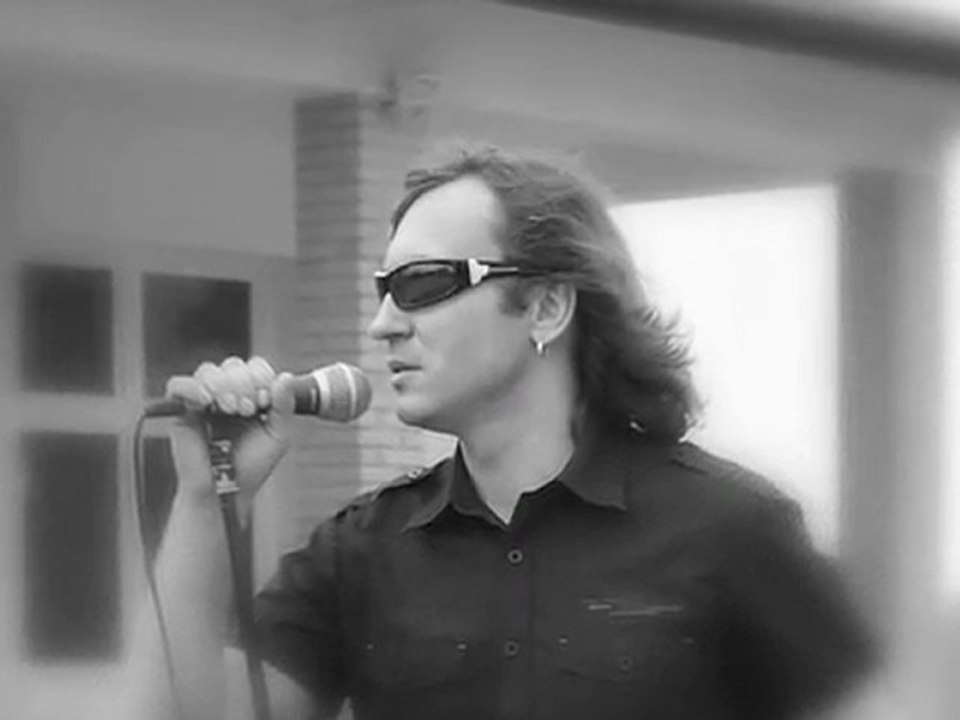 KAWAŁKI SZKŁA - pieces of glass