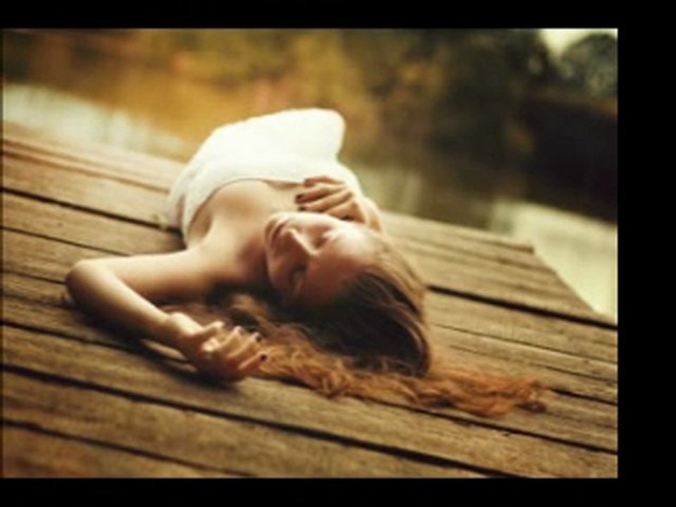 BEN  İNSAN  DEĞİLMİYİM  ...