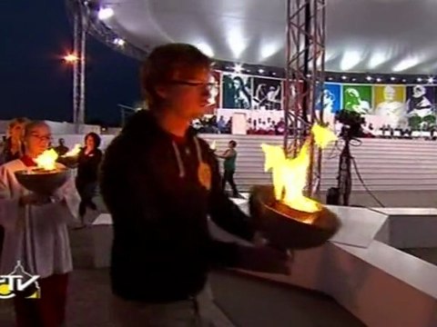 Des milliers de fidèles à la veillée tenue en l'honneur du pape