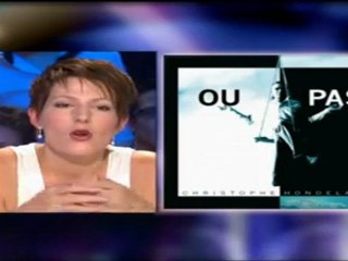 Clash Hondelatte vs Natacha Polony On n'est pas couché 24/09/2011