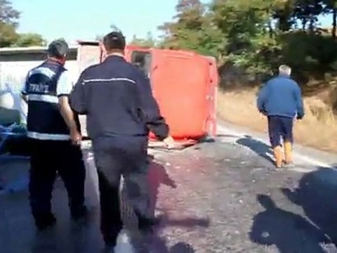 Dursunbey Çalıköyde Feci Kaza.1 Ölü 5 Yaralı